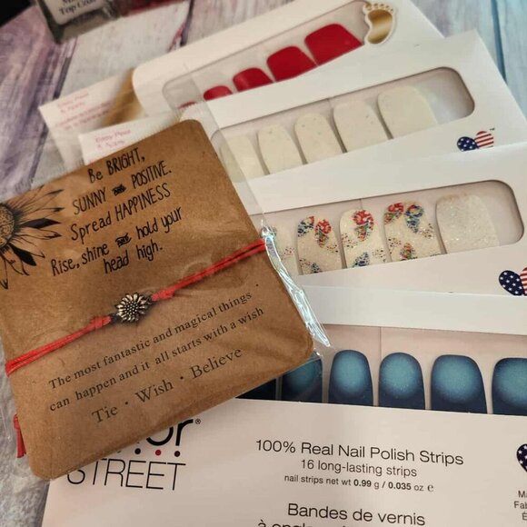 Retired Color Street - Red white and blue bundle - Picture 6 of 8